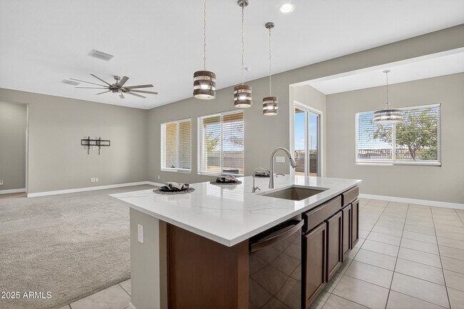 Building Photo - 3405 S 183rd Dr