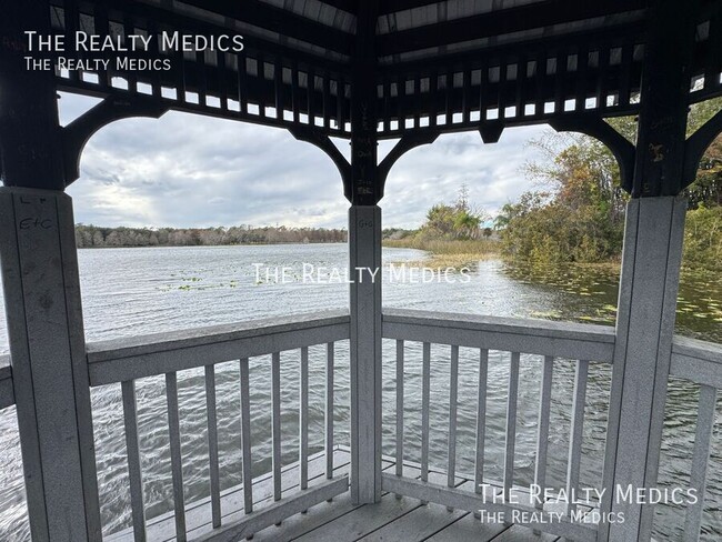 Building Photo - 6627 Queens Borough Ave