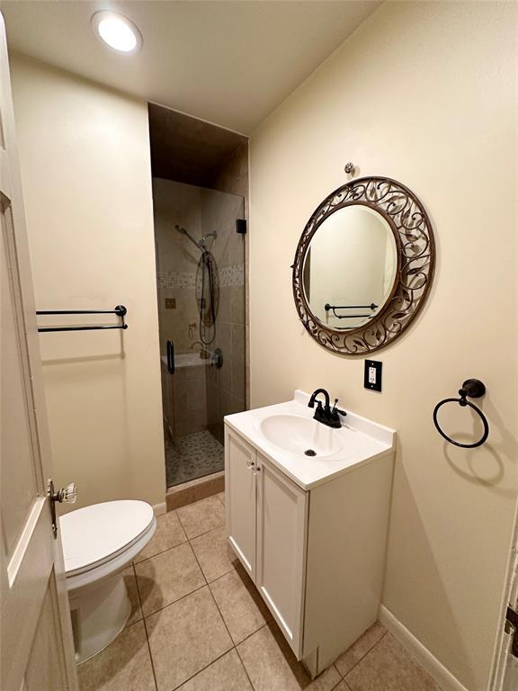 Building Photo - 709 W 34th St