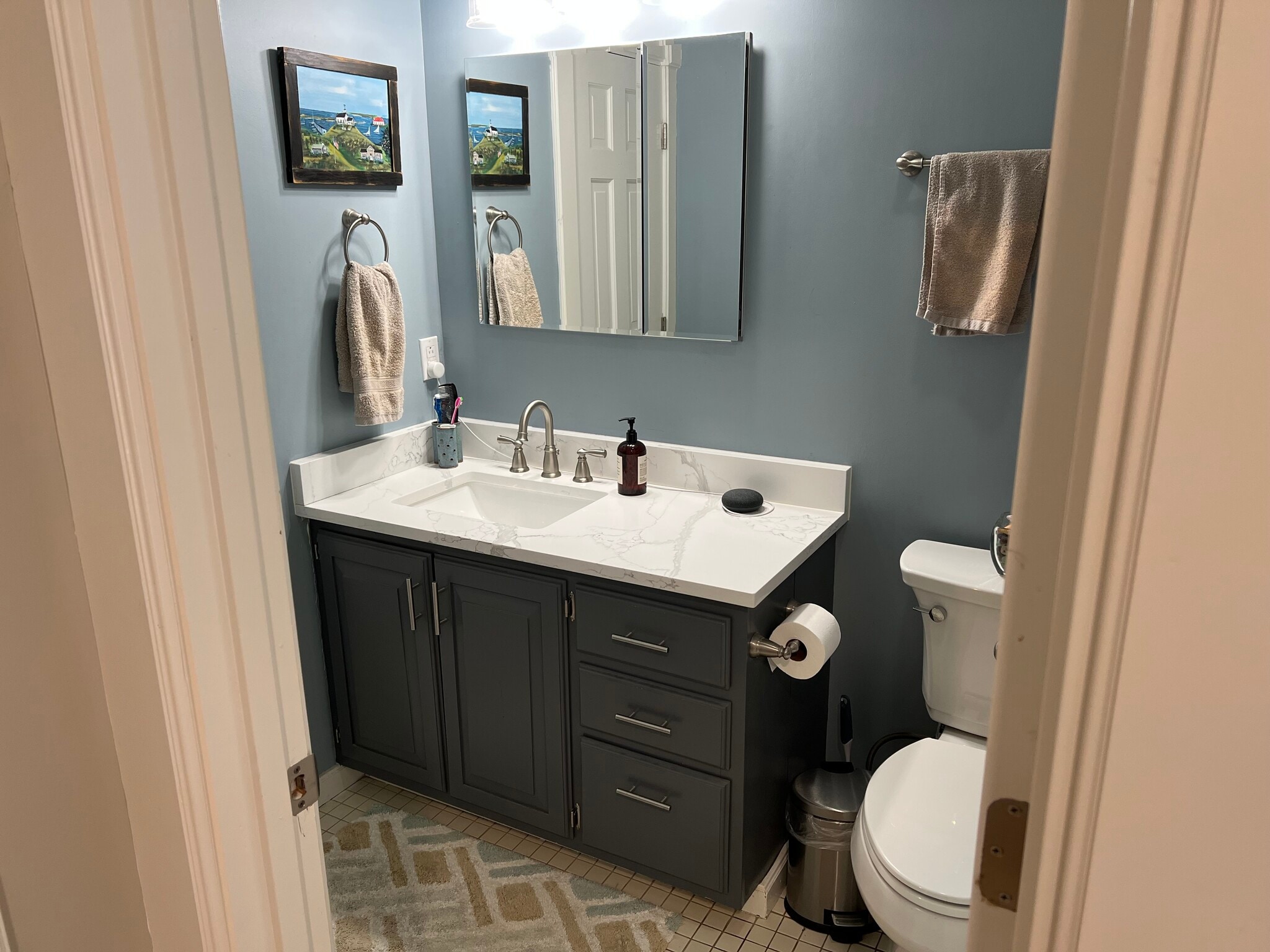 Bathroom - 45 Low St