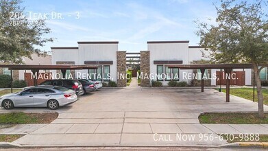 Building Photo - 204 Teak Dr