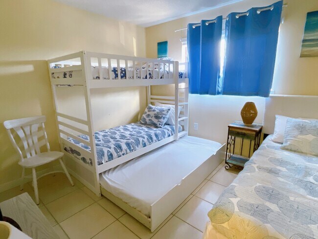 Building Photo - 663 William Hilton Pkwy