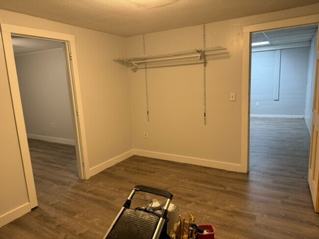 Building Photo - 10 State St