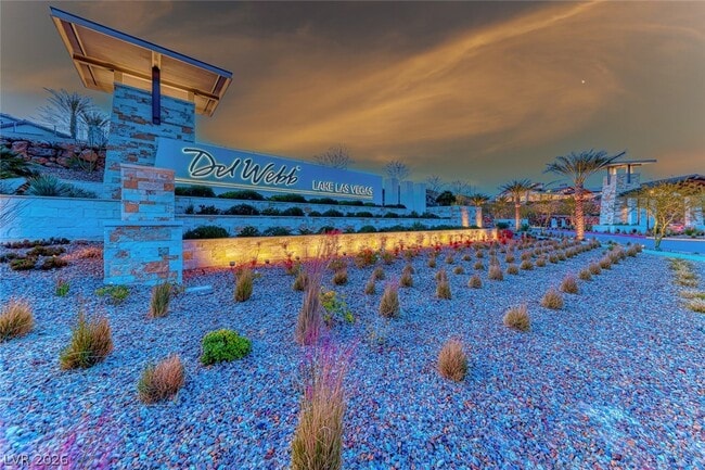 Building Photo - 38 Crimson Cactus Ave