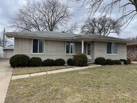 Building Photo - Fraser - 3 Bedroom Ranch with basement and garage.  Immediate Occupancy!