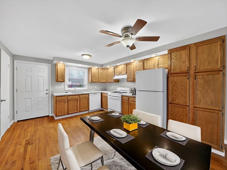 Building Photo - Pleasant Hill Crossings