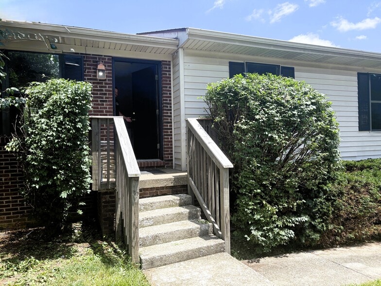Building Photo - 3200 Caddo Lake Ct