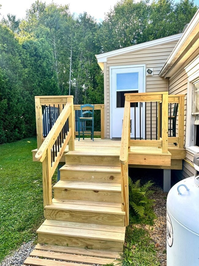 Building Photo - Beautiful Three Bedroom house for rent @ R...