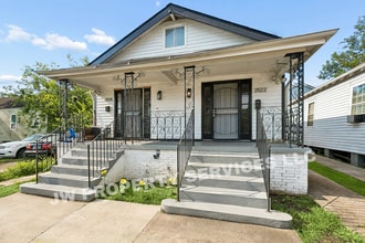 Building Photo - 2522-24 N. Tonti St.