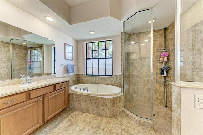 Building Photo - 14325 Sundial Pl