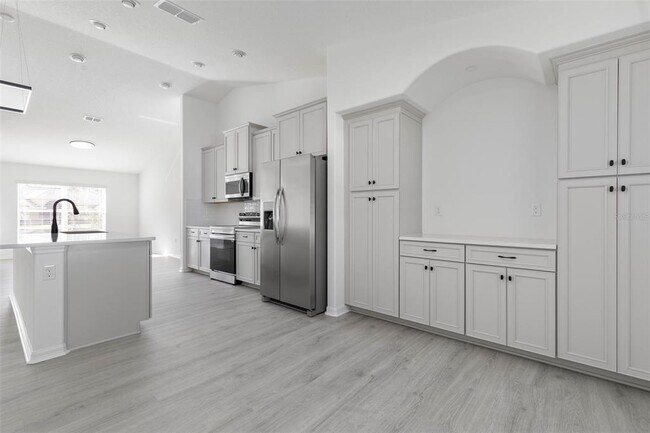 Building Photo - 3 Zaun Ct