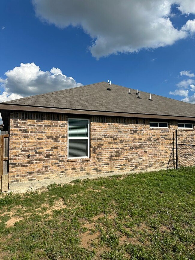 Building Photo - 3Bd/2Ba in Temple TX