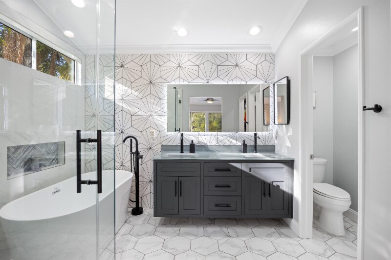 Building Photo - 5 Salto