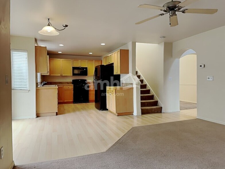 Building Photo - 28018 151st Pl SE