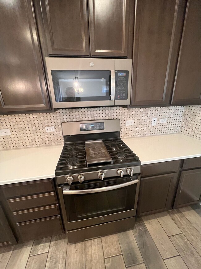 Building Photo - 16023 S Camino Casal