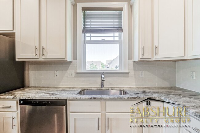 Building Photo - 109 Buck Johnson St