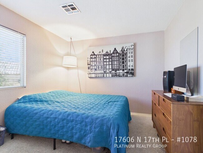 Building Photo - 17606 N 17th Pl