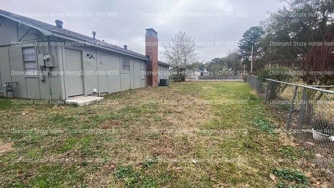 Building Photo - 9601 Labette Dr