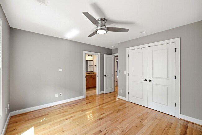 Building Photo - 520 Iverson Way