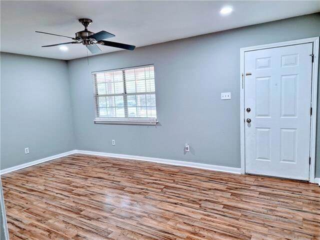 Building Photo - 26367 Sunrise Lake Dr