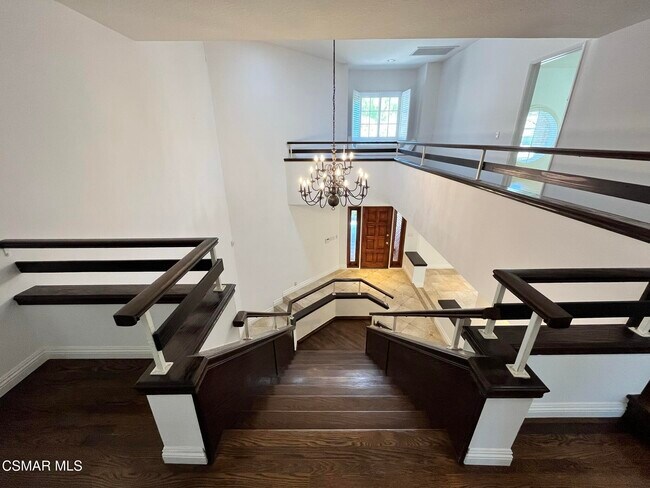 Building Photo - 29160 Oakpath Dr