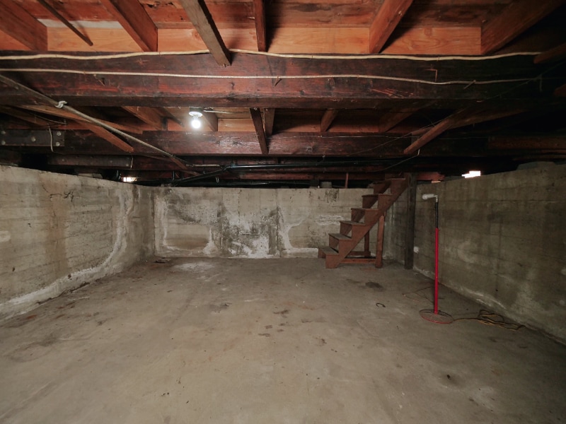 Building Photo - 308 6th St