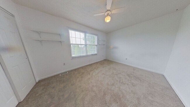 Building Photo - 110 Hershey Cir