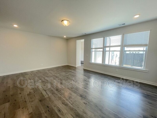 Building Photo - 1017 Swamp Harrier Ave