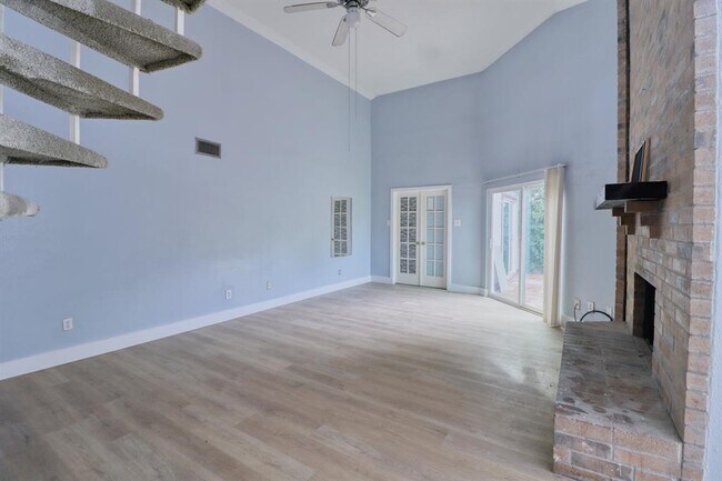 Building Photo - 6911 Pouter Dr