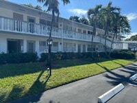 Building Photo - 6 Keswick A