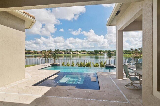 Building Photo - 17120 SW Ambrose Way