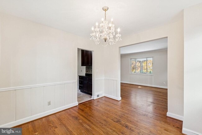 Building Photo - 5203 Nahant St