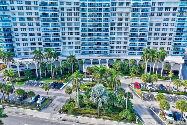 Building Photo - 3800 S Ocean Dr