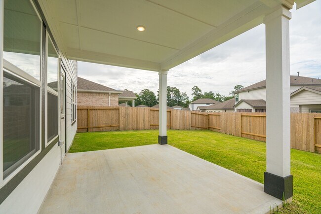 Building Photo - 8555 Blueberry Ash St