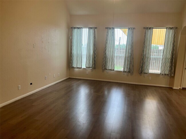Building Photo - 24938 Mason Trail Dr