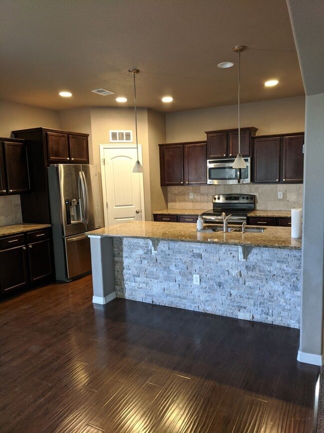 Building Photo - Open layout two-story home