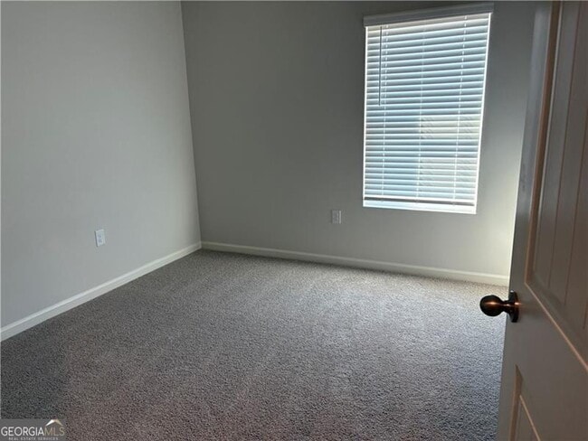 Building Photo - 30 Robinson Ridge