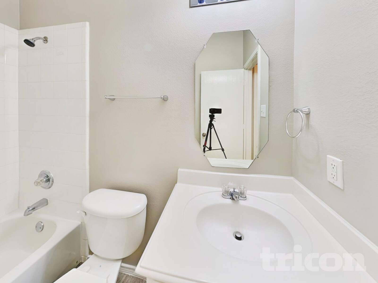 Building Photo - 1015 Remington Ranch Rd