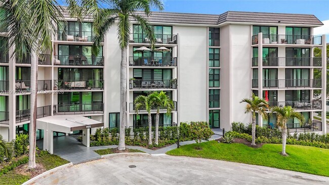 Building Photo - 1101 River Reach Dr