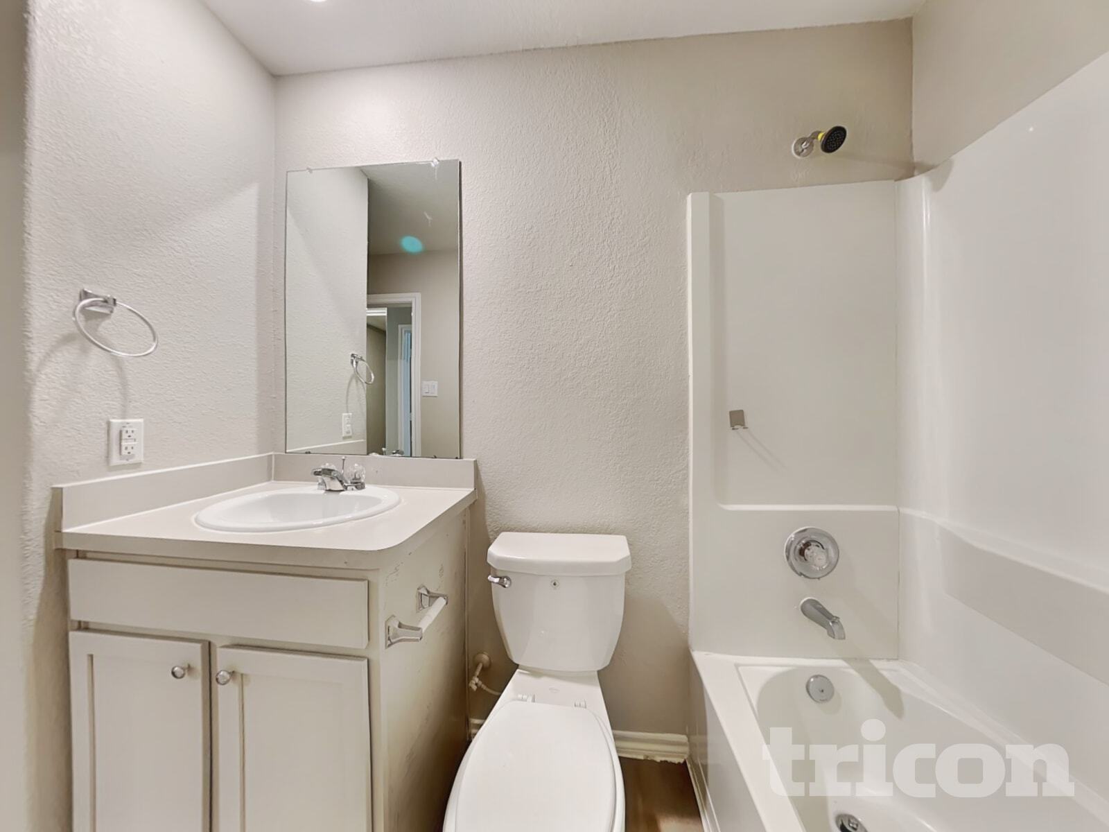 Building Photo - 11151 N Lake Mist Ln