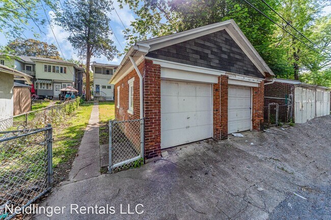 Building Photo - 4 br, 2 bath House - 2428 N 5th St