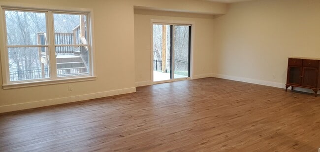 Building Photo - 5 bd, 3 ba house SW Columbia, quick access to Providence Rd, just south of Rockbridge school, Wil...