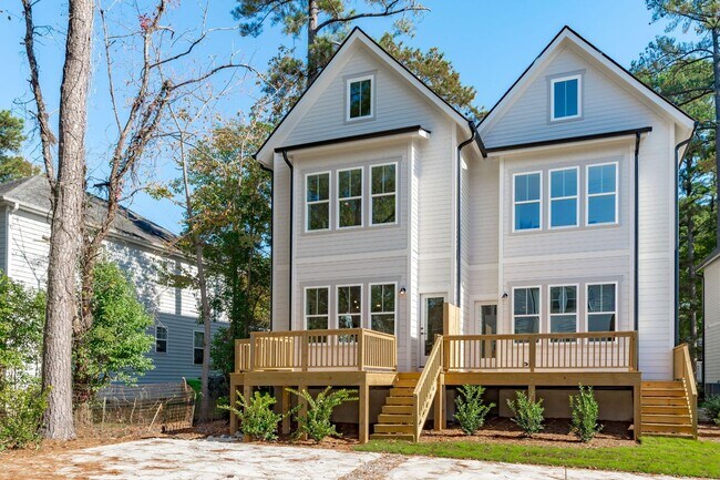 Building Photo - 5061 Lundy Dr