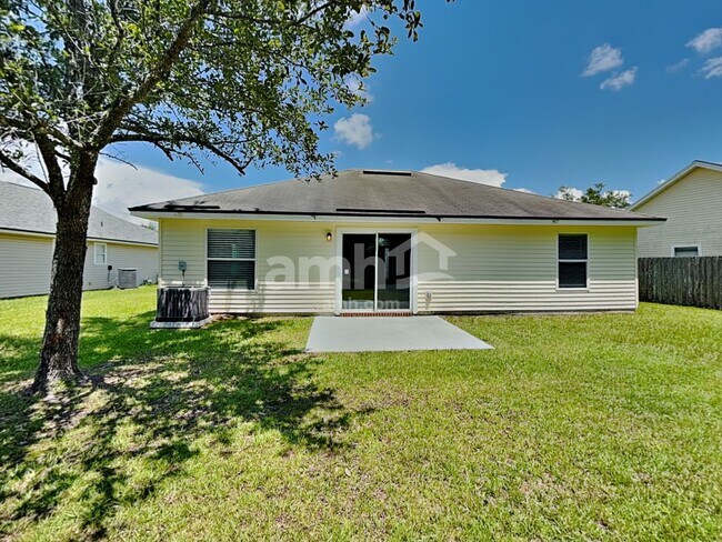 Building Photo - 6486 Hannah Stables Dr