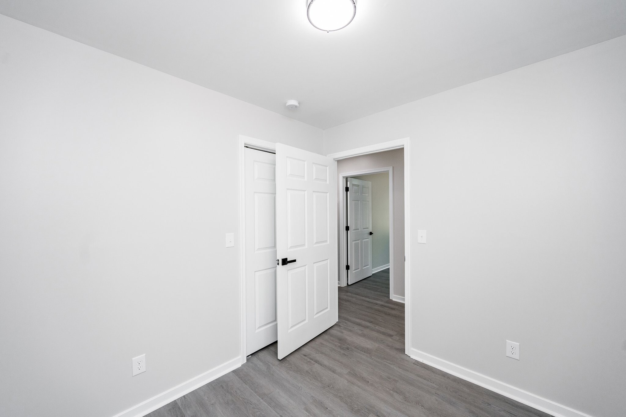 Building Photo - 1008 8th St