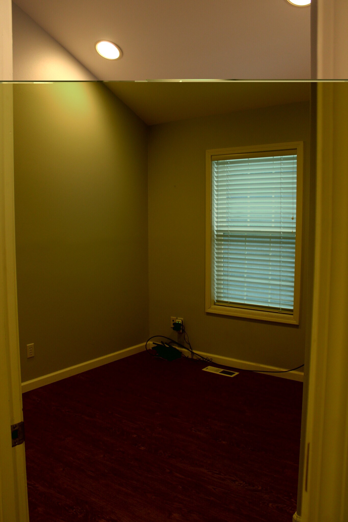 Building Photo - 244 N Emerson Ave