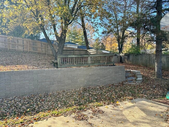 Building Photo - 6415 Bayard Park Dr