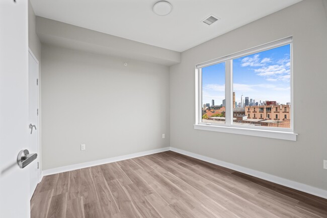 Building Photo - 475 Communipaw Ave