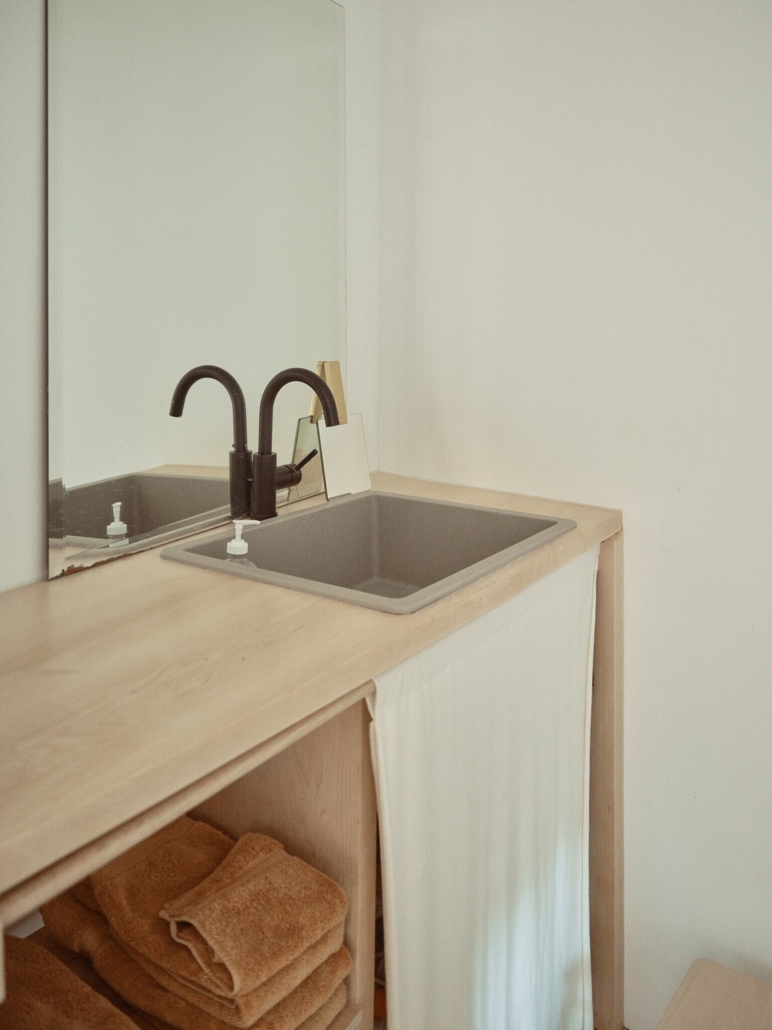 primary suite - ensuite - 21960 Cereza Way