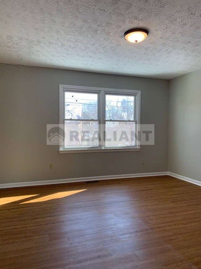 Building Photo - 1412 Ritchie Ct